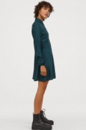  Robe chemise à motif 12.99 €