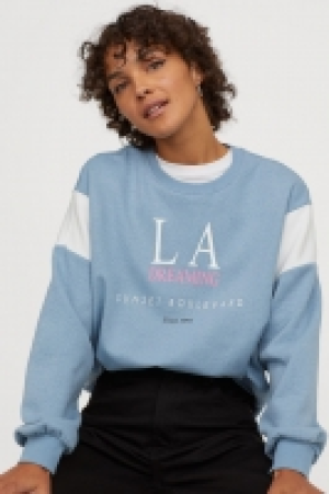  Sweat avec motif 4.99 €