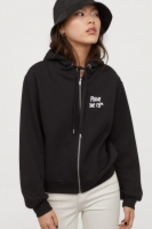  Veste à capuche avec motif 7.99 €