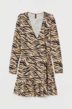  Robe portefeuille à motif 4.99 €