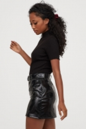  Jupe trapèze 8.99 €