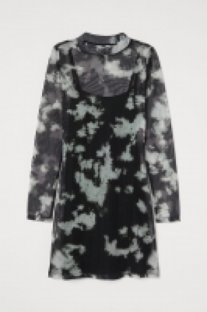  Robe moulante en mesh 9.99 €