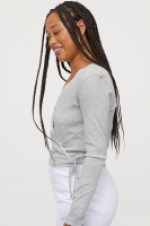  Top cache-cur avec dentelle 6.99 €