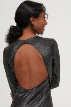  Robe moulante et scintillante 9.99 €
