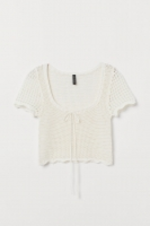  Top au crochet 9.99 €