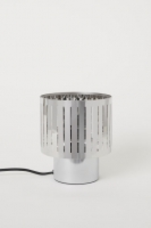  Lampe de table en métal 17.99 €
