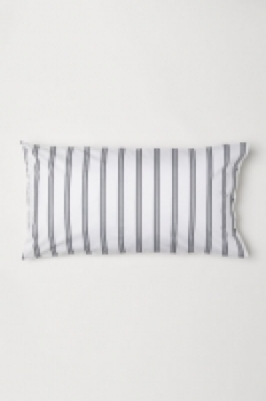 Taie doreiller rayée 5.99 €