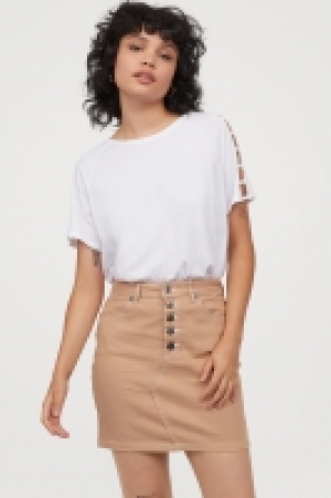  Jupe courte en twill 8.99 €