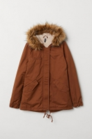  Parka matelassée avec capuche 39.99 €