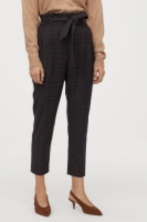  Pantalon paper bag 9.99 €