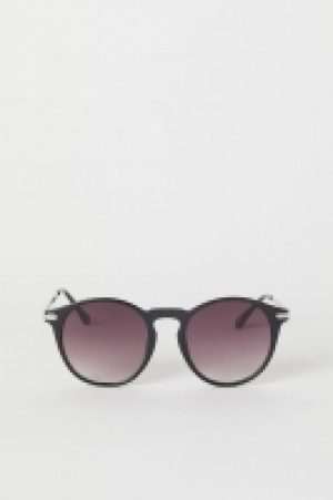  Lunettes de soleil 5.99 €