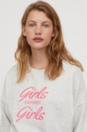  Sweat avec motif 7.99 €