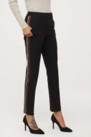  Pantalon cigarette 12.99 €