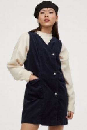  Robe en velours côtelé 14.99 €
