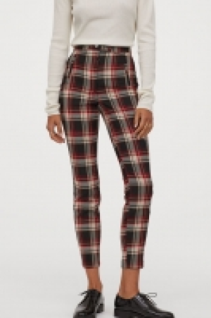  Pantalon 7/8 en twill 13.99 €