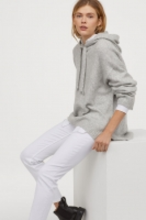  Pull à capuche 13.99 €