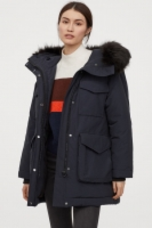  Parka matelassée avec capuche 68.99 €