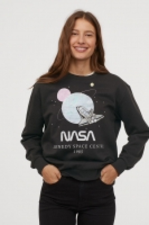  Sweat avec motif imprimé 11.99 €