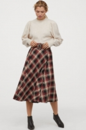  Jupe corolle 18.99 €