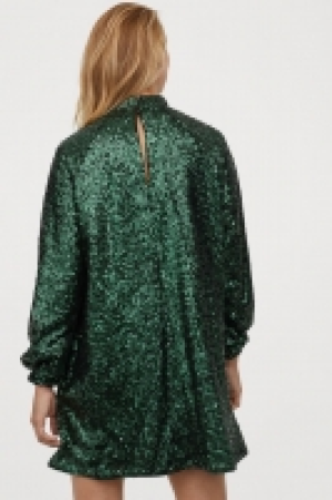  Robe à paillettes 23.99 €