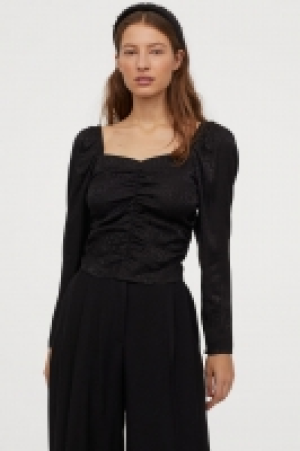  Blouse à manches bouffantes 8.99 €