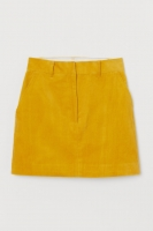  Jupe en velours côtelé 23.99 €