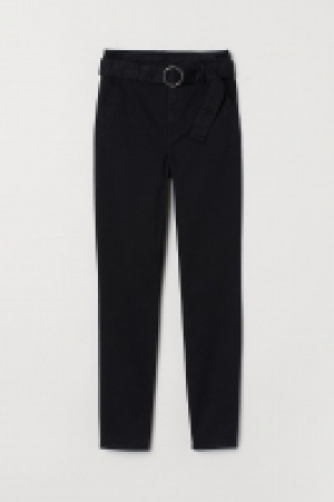  Pantalon en twill 11.99 €