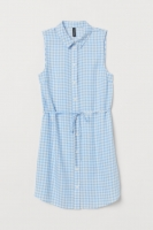  Robe chemise sans manches 8.99 €