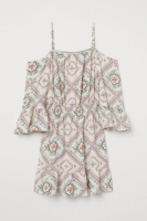  Robe épaules dénudées 8.99 €