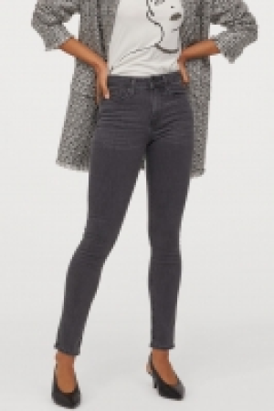  Shaping Skinny Regular Jeans 33.99 €