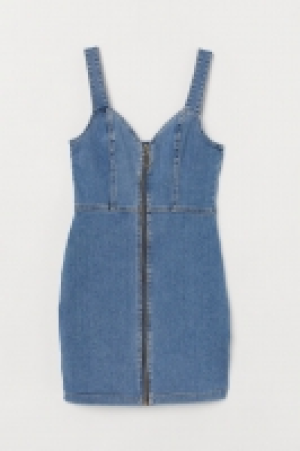  Robe courte en jean 16.99 €