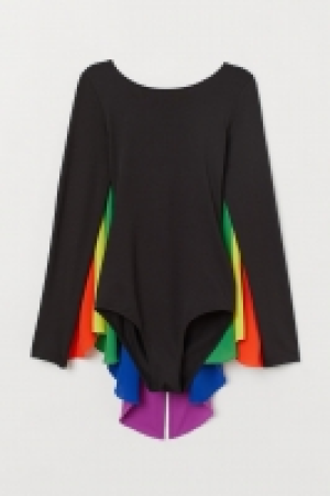 HM   Body avec cape