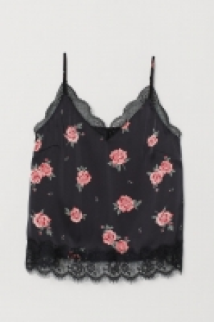  Caraco en satin avec dentelle 4.99 €
