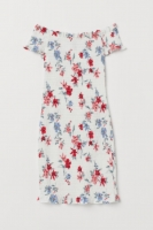 HM   Robe épaules nues smockée