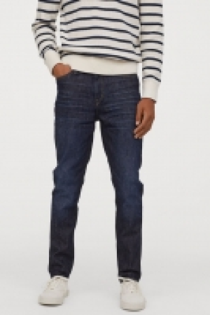  Tapered Jeans 18.99 €