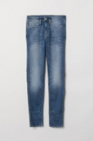  Tech Stretch Skinny Jeans 23.99 €