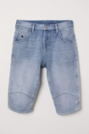  Short droit en jean 13.99 €