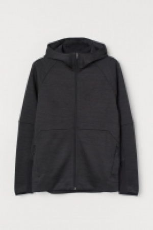  Veste training à capuche 16.99 €