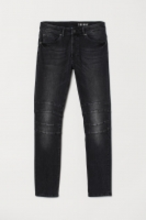  Skinny Jeans 16.99 €
