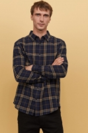  Chemise à carreaux Regular Fit 13.99 €