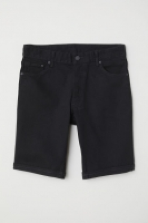 Short en jean Slim fit 7.99 €