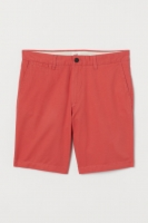  Short chino 7.99 €