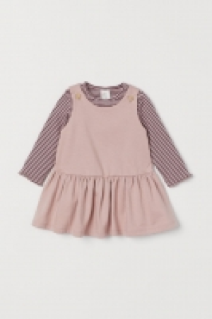  Robe salopette et top 7.99 €