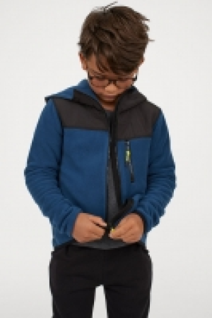  Veste polaire à capuche 13.99 €