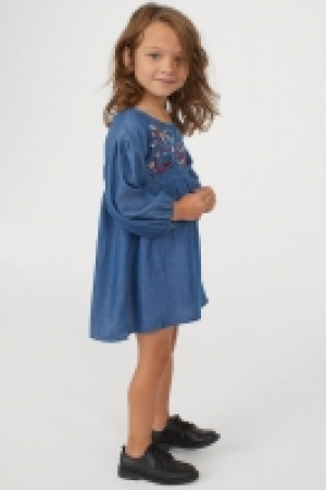  Robe en denim de lyocell 11.99 €