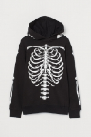  Sweat à capuche avec motif 6.99 €