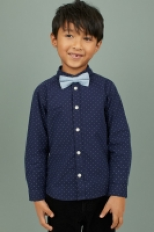  Chemise avec cravate/nud 6.99 €