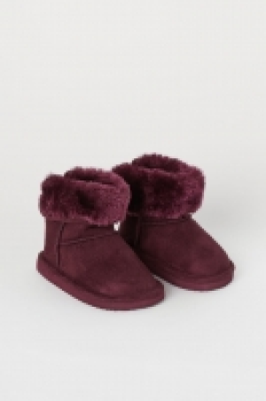  Bottines chaudement doublées 3.99 €