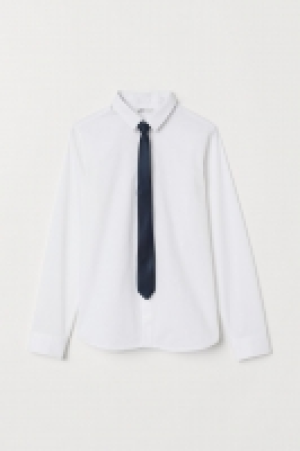  Chemise avec cravate/nud 11.99 €