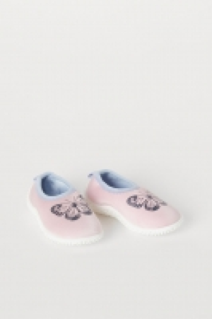  Chaussures de bain 5.99 €